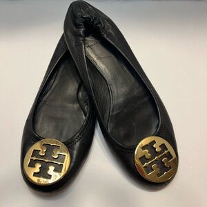 Tory Burch Black Leather Logo Medallion Ballet Flats